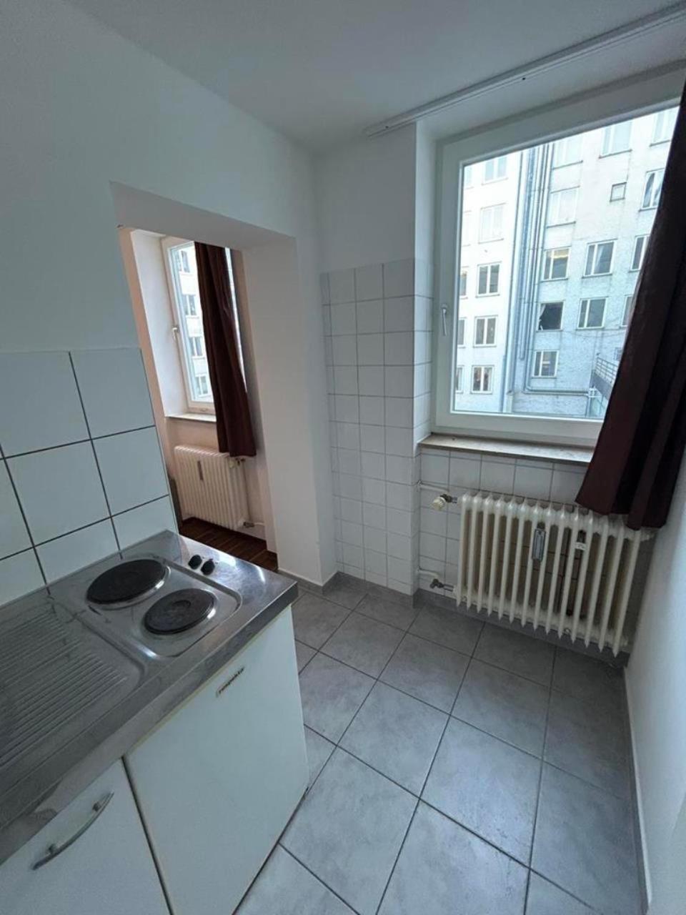 Low Budget Central Station Aparthostel Munchen Bagian luar foto